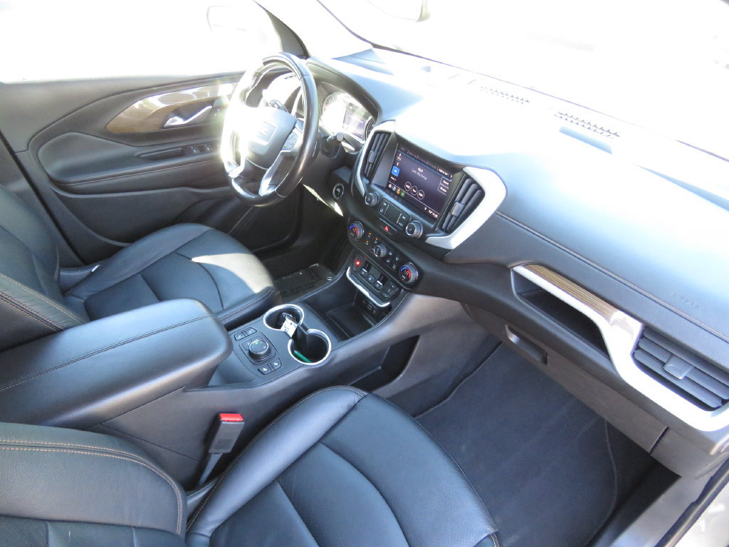 Used 2020 GMC Terrain SLE w/ Driver Convenience Package AWD/4WD image 14