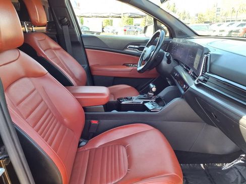 Certified 2023 Kia Sportage SX FWD image 7