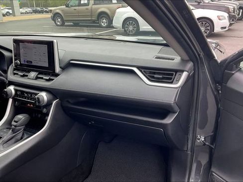 Used 2024 Toyota RAV4 XLE image 16