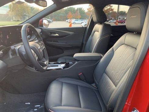 New 2026 Buick Envista Avenir image 12