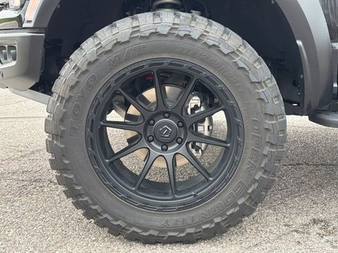 Used 2025 Ford F150 Raptor image 27