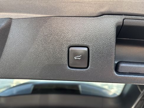 Used 2023 Ford Escape ST-Line w/ Tech Pack #1 FWD image 19
