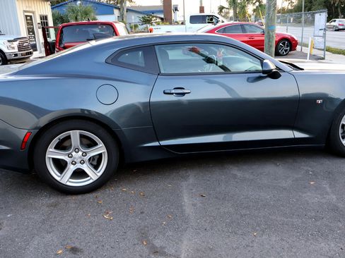 Used 2022 Chevrolet Camaro LT image 8