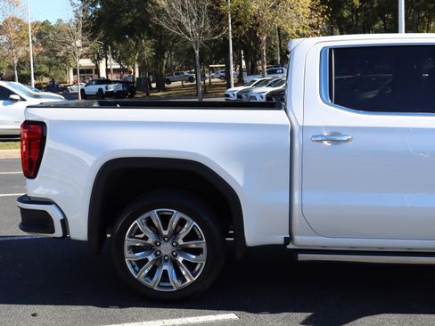 Used 2025 GMC Sierra 1500 Denali w/ Denali Reserve Package image 5