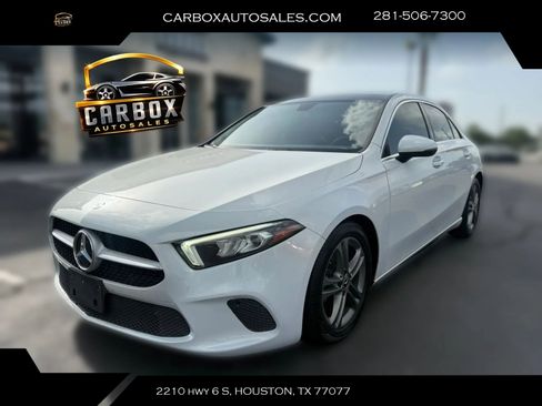 Used 2020 Mercedes-Benz A 220 image 1
