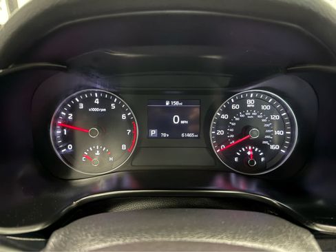 Used 2019 Kia Forte LXS FWD image 14