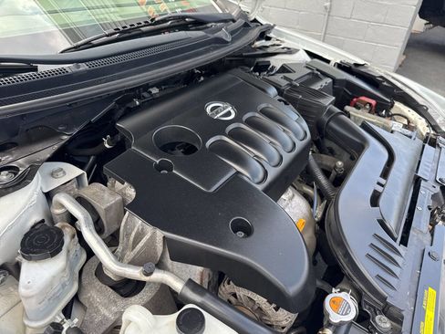 Used 2013 Nissan Altima 2.5 S w/ Premium Pkg image 11