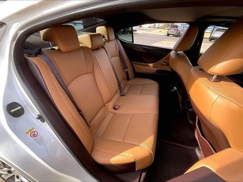 Used 2019 Lexus ES 350 image 18