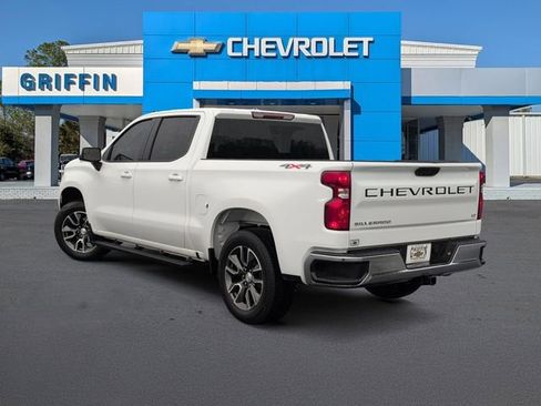 Used 2024 Chevrolet Silverado 1500 LT image 9
