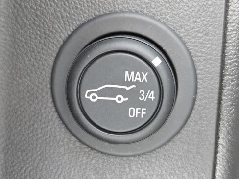 Used 2019 Chevrolet Equinox LT AWD/4WD image 13