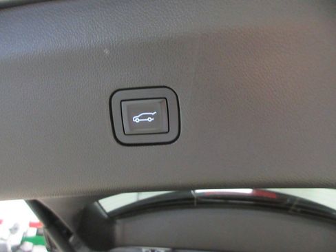 Used 2019 Buick Enclave Essence w/ Trailering Package, 5000 lbs. AWD/4WD image 29