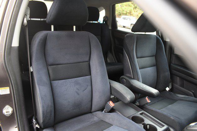 Used 2011 Honda CR-V EX image 27