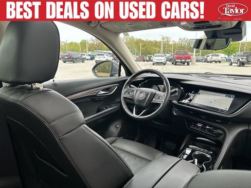 Used 2022 Buick Envision Avenir w/ Technology Package II FWD image 34
