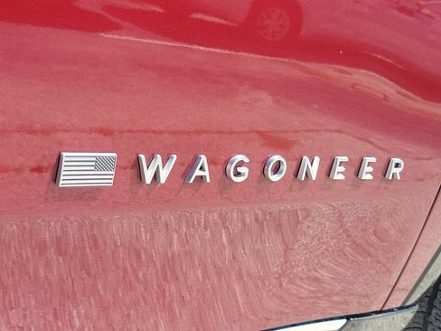 Used 2022 Jeep Wagoneer Series III w/ Convenience Group I RWD image 6