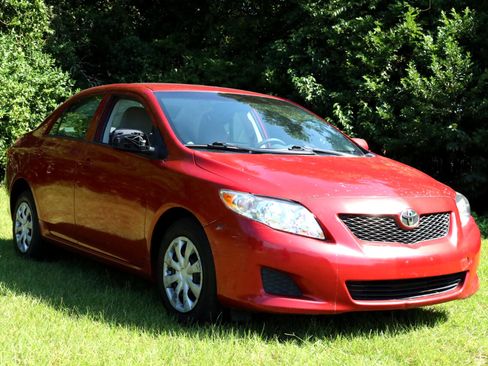 Used 2009 Toyota Corolla XLE image 5