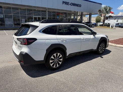 Used 2024 Subaru Outback Limited AWD/4WD image 3