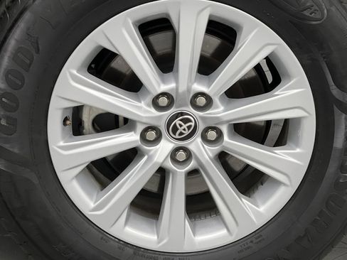 Used 2025 Toyota Grand Highlander AWD image 71