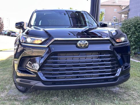 Used 2026 Toyota Grand Highlander AWD Hybrid image 4