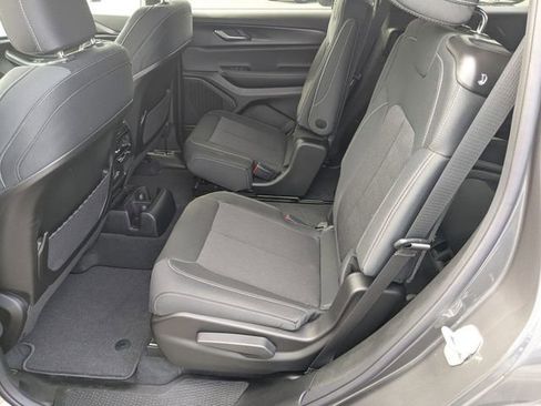 New 2026 Jeep Grand Cherokee L Laredo RWD image 25