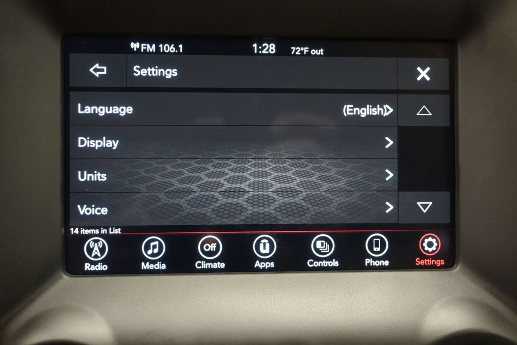 Used 2018 Dodge Durango SXT w/ Quick Order Package 2BB AWD/4WD image 15