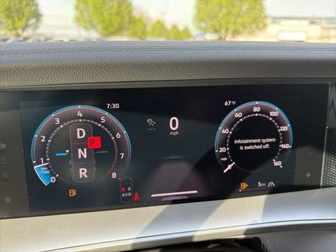 New 2026 Volkswagen Tiguan SE AWD/4WD image 42