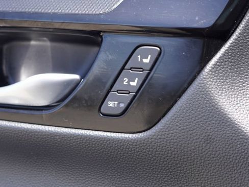 Used 2024 Honda CR-V EX-L image 39