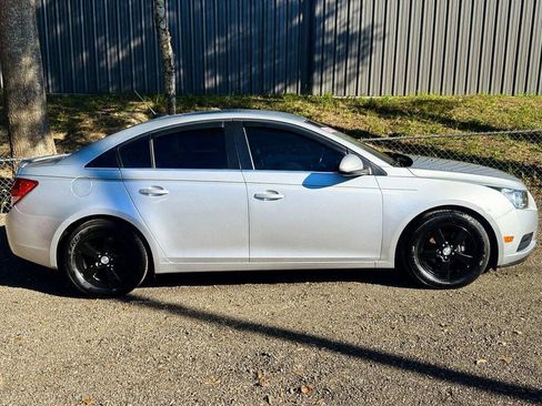 Used 2013 Chevrolet Cruze LT image 5