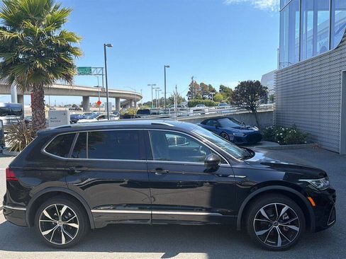 Used 2024 Volkswagen Tiguan SEL R-Line AWD/4WD image 5