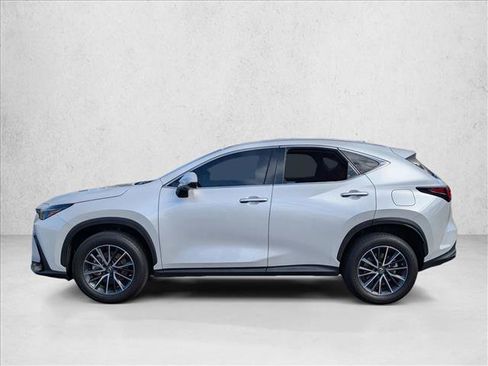 Used 2022 Lexus NX 350h AWD image 11