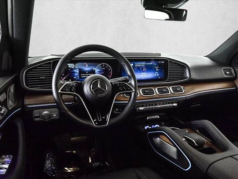Certified 2025 Mercedes-Benz GLE 450 4MATIC image 20
