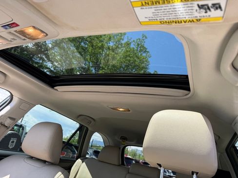 Used 2017 Subaru Outback 2.5i Limited w/ Popular Package #5 AWD/4WD image 24
