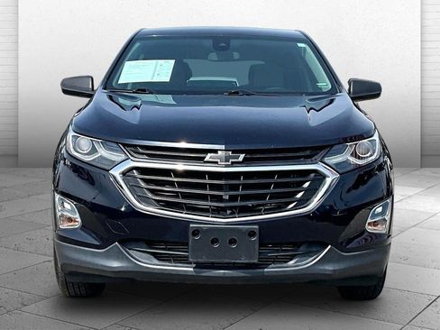 Used 2021 Chevrolet Equinox LS w/ LS Convenience Package AWD/4WD image 2