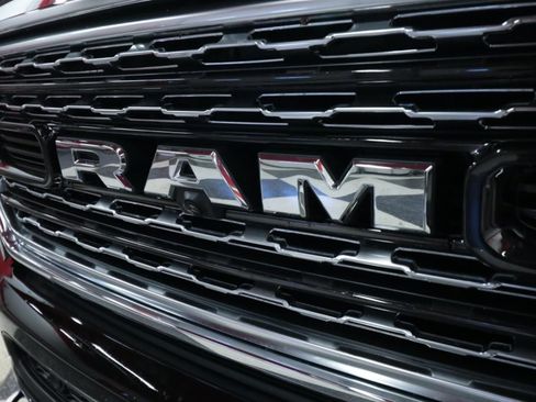 Used 2024 RAM 1500 Limited AWD/4WD image 41