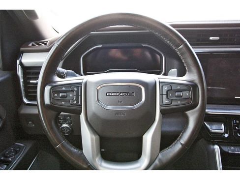 Used 2023 GMC Sierra 1500 Denali w/ Denali Reserve Package AWD/4WD image 13
