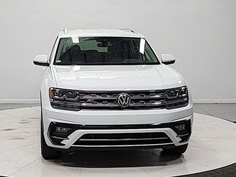 Used 2018 Volkswagen Atlas SE w/ R-Line Package AWD/4WD image 2