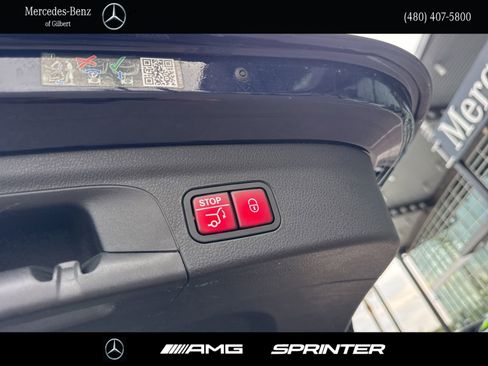 Certified 2022 Mercedes-Benz GLE 350 4MATIC w/ Premium Package image 8