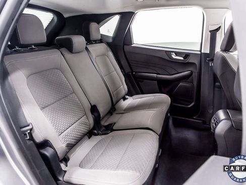 Used 2021 Ford Escape SE image 35