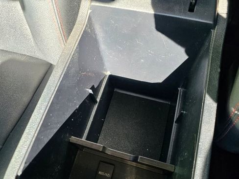 Used 2021 Toyota 4Runner Venture image 36