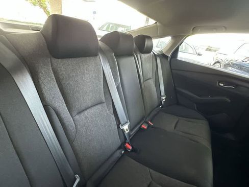 Used 2025 Honda Accord SE image 26