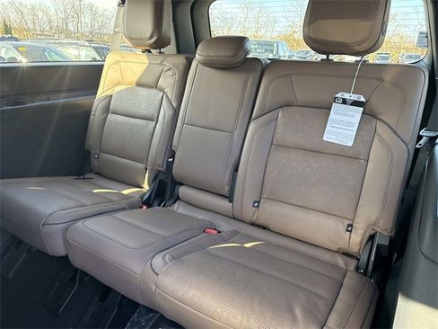 New 2026 Lincoln Navigator L Black Label image 19