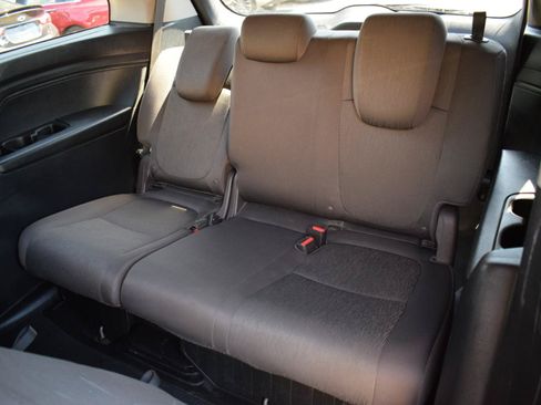 Used 2019 Honda Odyssey EX image 37