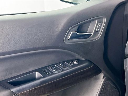 Used 2018 GMC Canyon SLE w/ SLE Convenience Package image 17