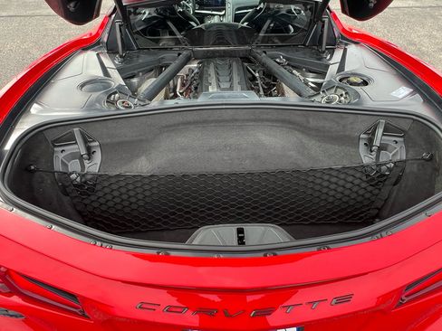 Used 2025 Chevrolet Corvette Stingray Premium Cpe w/ 3LT image 23