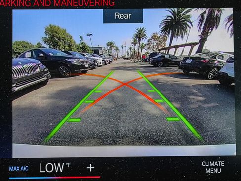 Used 2024 BMW 330i Sedan image 24