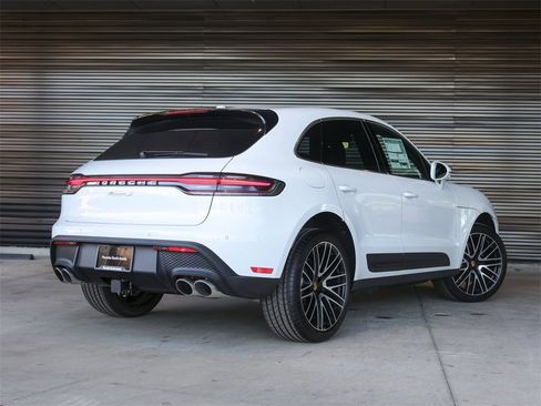 New 2026 Porsche Macan S image 7