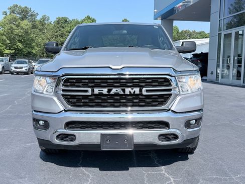 Used 2022 RAM 1500 Big Horn AWD/4WD image 3