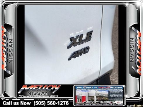 Used 2020 Toyota RAV4 XLE w/ Convenience Package image 7