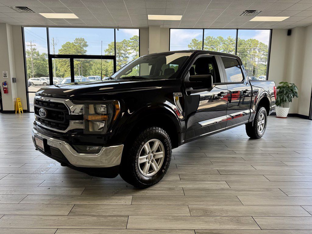 Used 2023 Ford F150 XLT AWD/4WD image 3