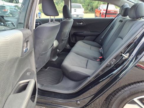 Used 2016 Honda Accord LX image 15