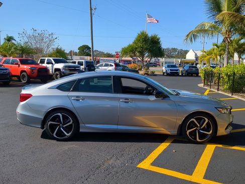 Used 2022 Honda Accord Sport image 5